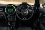 Mini Cooper SE Level 3 2020 года (UK)